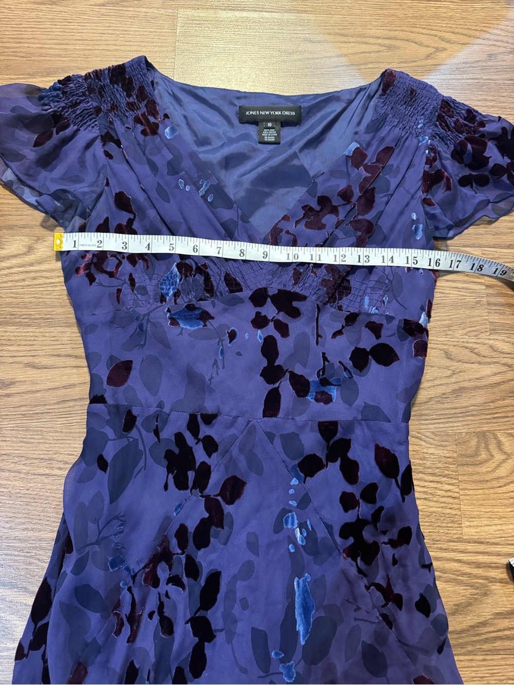 Jones New York Purple Velvet Floral V‑Neck Midi Dress - Picture 7 of 12
